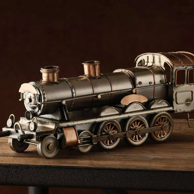 Harvey Makin® Steam Train Ornament *NEW* - timeframedclocks