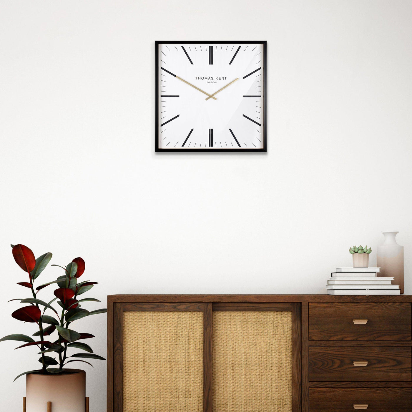 Thomas Kent London. Garrick Wall Clock 24" (61cm) White *STOCK DUE LATE DEC* - timeframedclocks