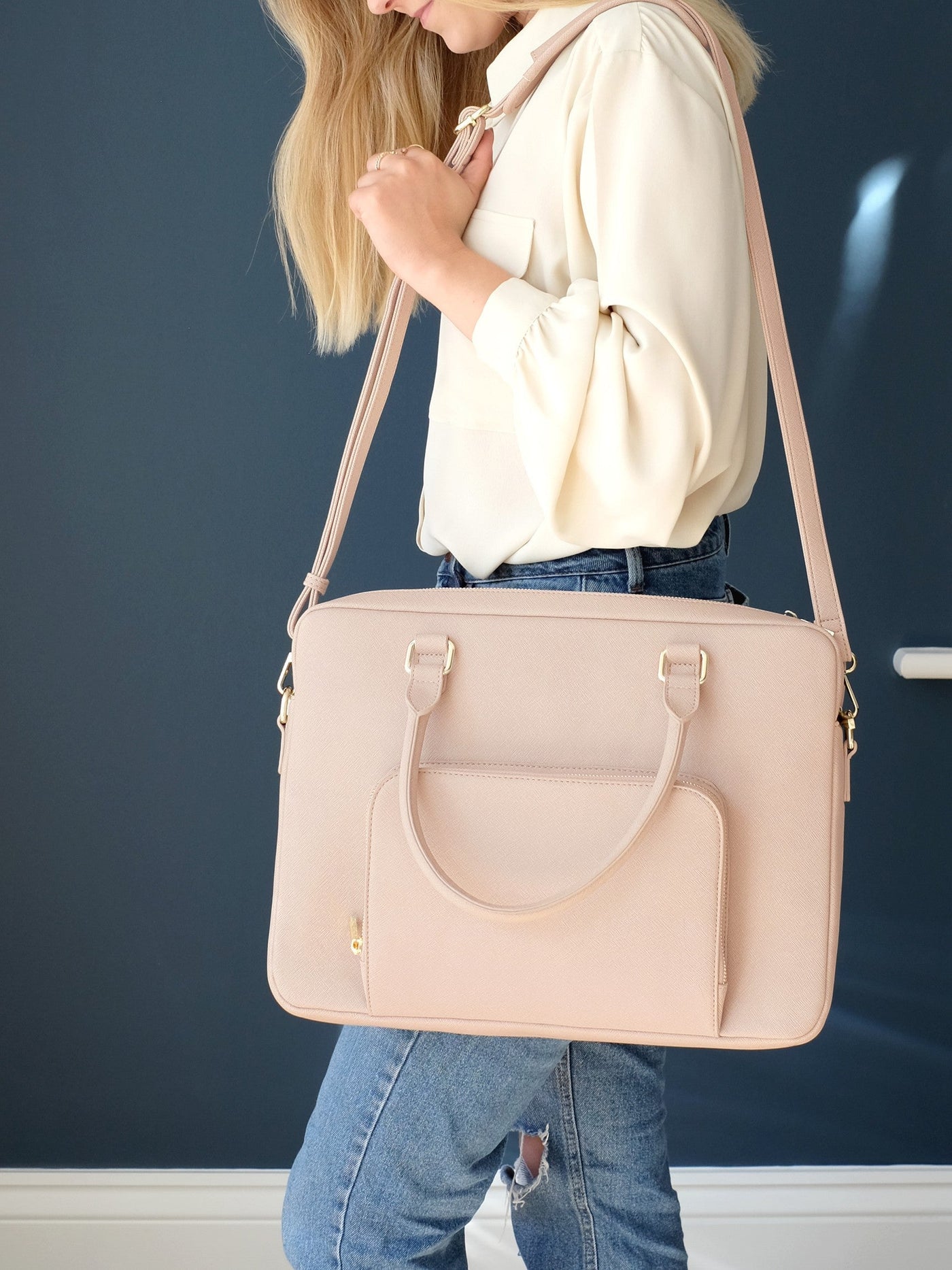 Stackers. Blush & Gold Laptop Bag *STOCK DUE MARCH* - timeframedclocks