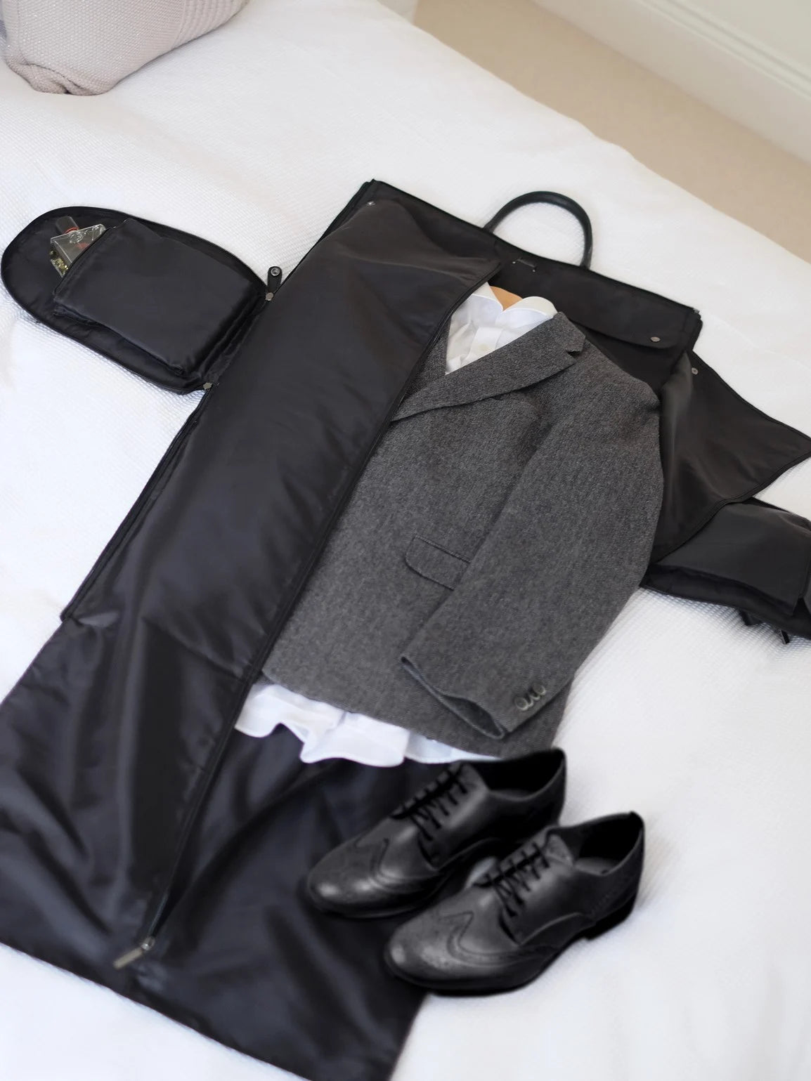 Stackers. Smooth Black Weekend Suit Bag - timeframedclocks
